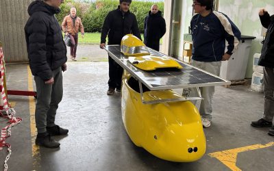 Arrivée de la voiture de la SolarCup à l’atelier Maintenance